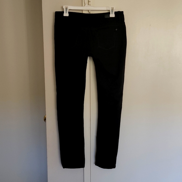 Black pants - Picture 2 of 4